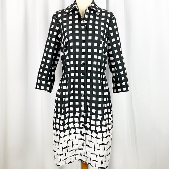 Worth Dresses & Skirts - Worth NY Cube Print Button Down Shirt Dress